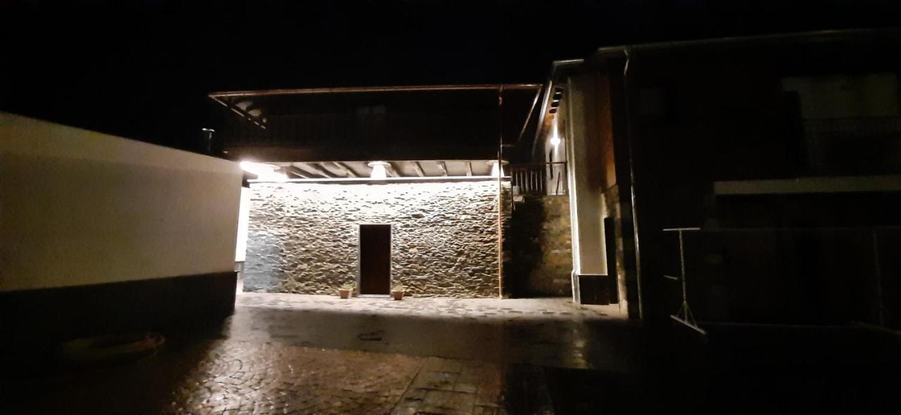 El Rato Apartamentos Rurales Navia Εξωτερικό φωτογραφία